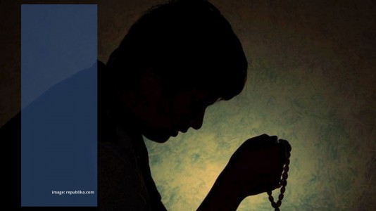 Sealur Syariat Seiring Hakikat Sealur Syariat Seiring Hakikat