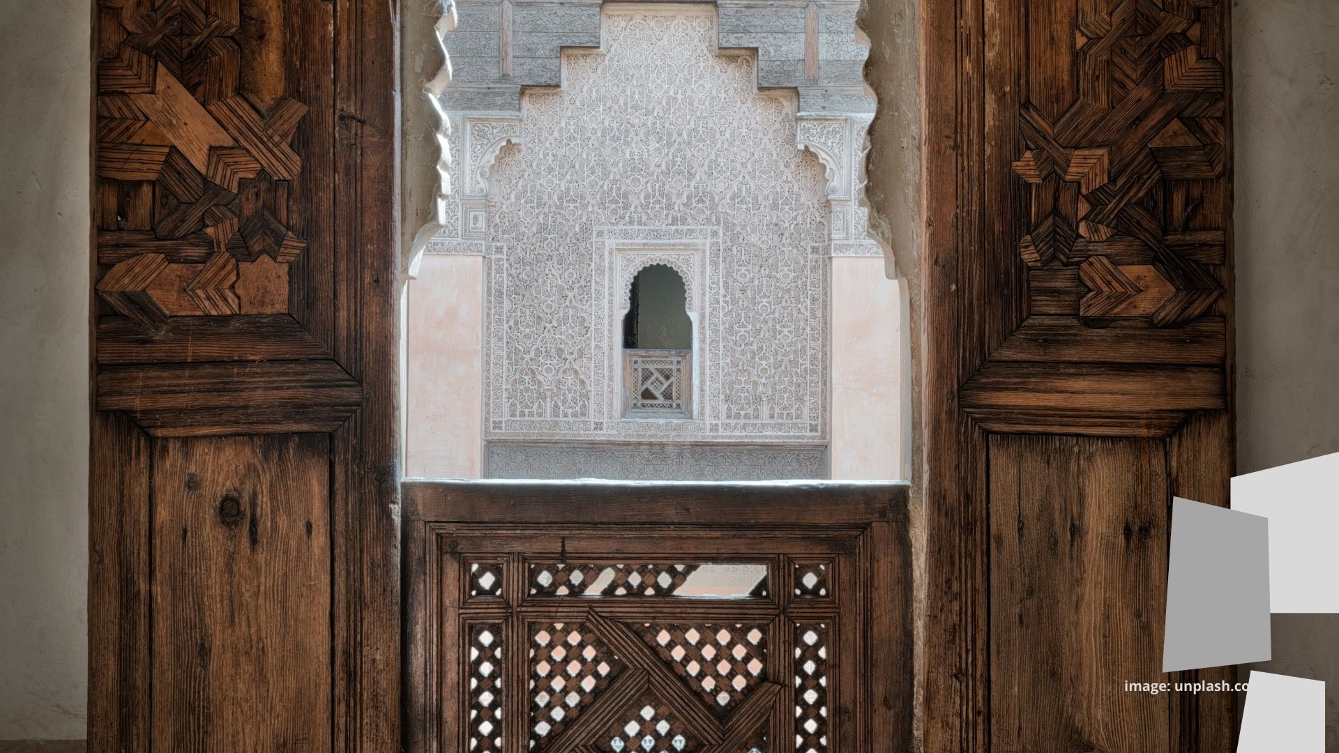 Tiga Ulama Perintis Gerakan Intelektual di Nusantara Tiga Ulama Perintis Gerakan Intelektual di Nusantara